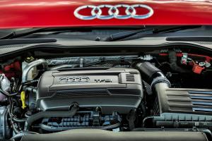 Audi TT Roadster 2.0 TFSI Quattro S-Line 2015 года  (AU)